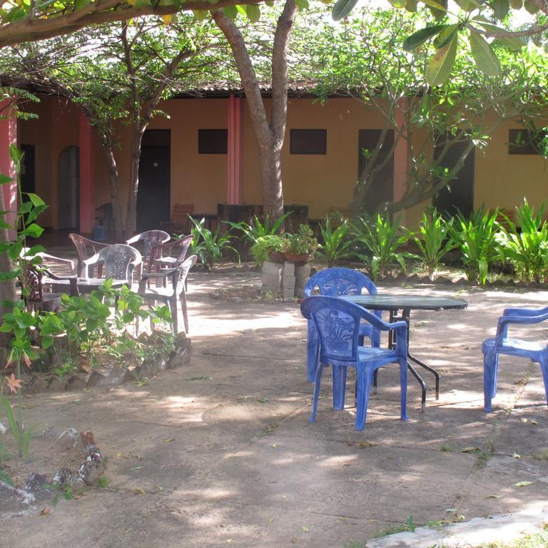 Shahira Hotel Nilaveli Pokój zdjęcie